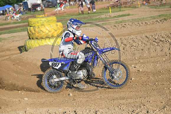 JH9_2389